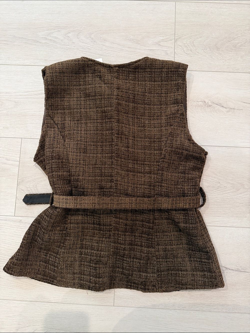 Brown Tweed Belted Vest and Skort - Picture 11 of 11